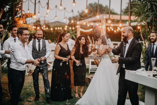 How to Accessorise Your Wedding Guest Dress for a Complete Look