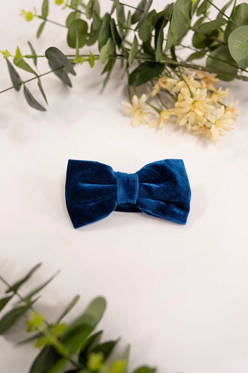 Velvet Groomsmen Bow Tie