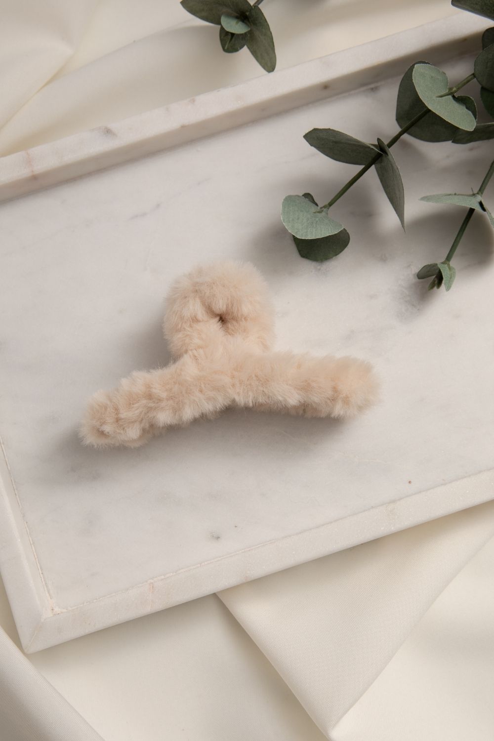 Fluffy Hair Claws