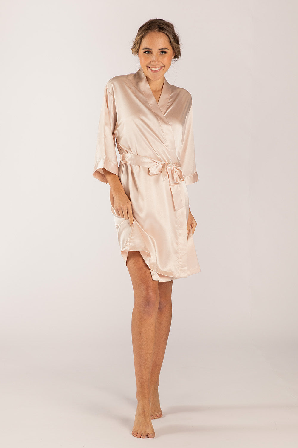 Luna Satin Bridesmaid Robe in Blush