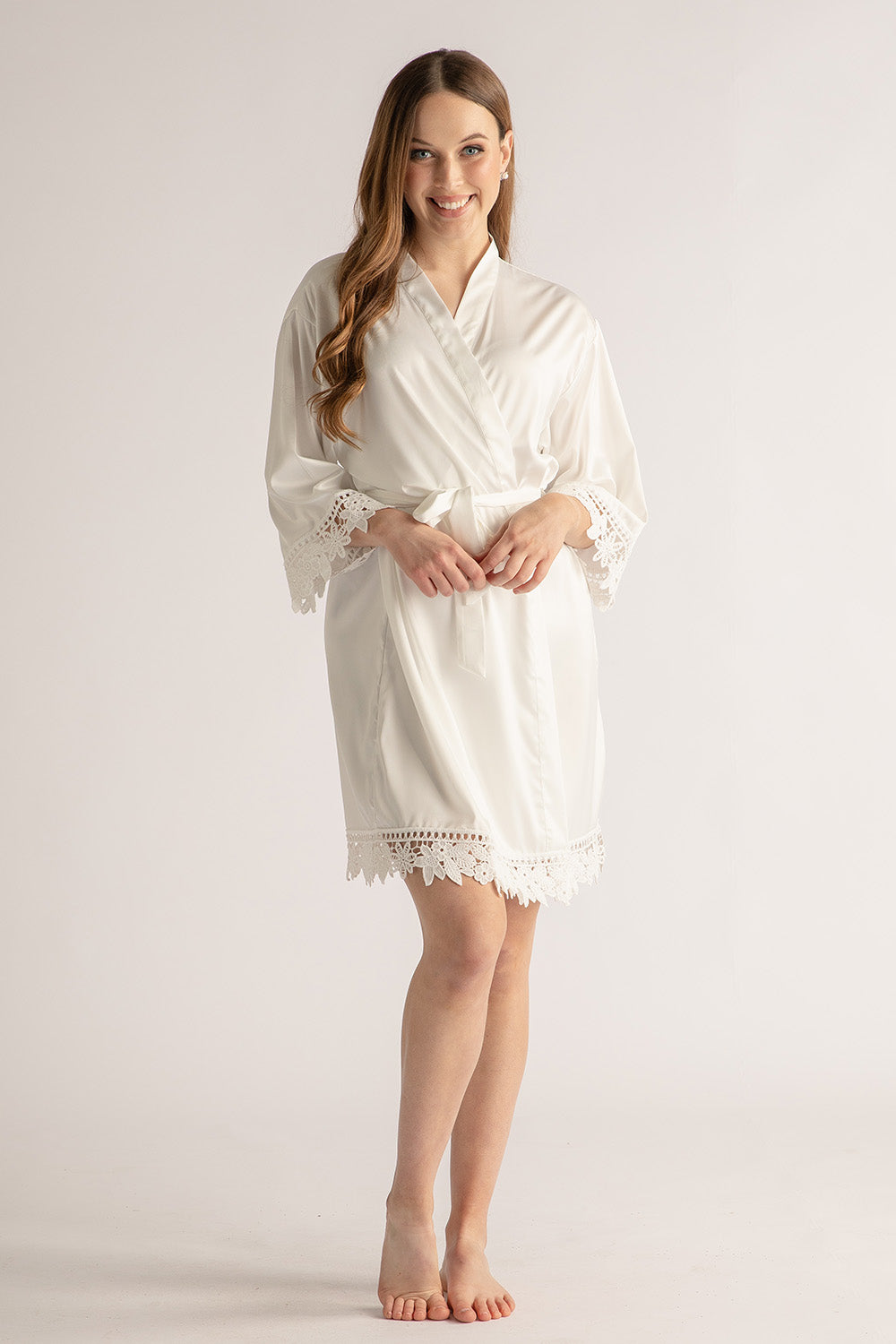 Lily Lace Bridesmaid Robe in Ivory