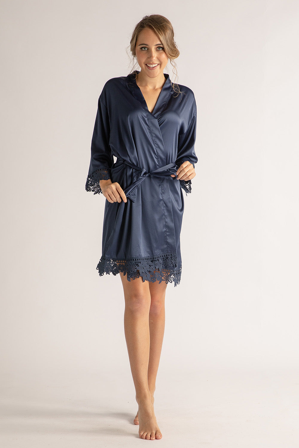 Lily Lace Bridesmaid Robe in Navy