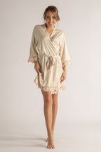 Lily Lace Bridesmaid Robe in Champagne