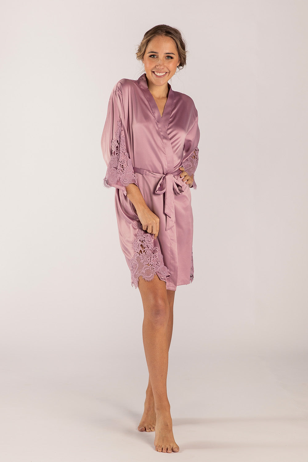 Dahlia Satin Lace Bridesmaid Robe in Dusty Purple
