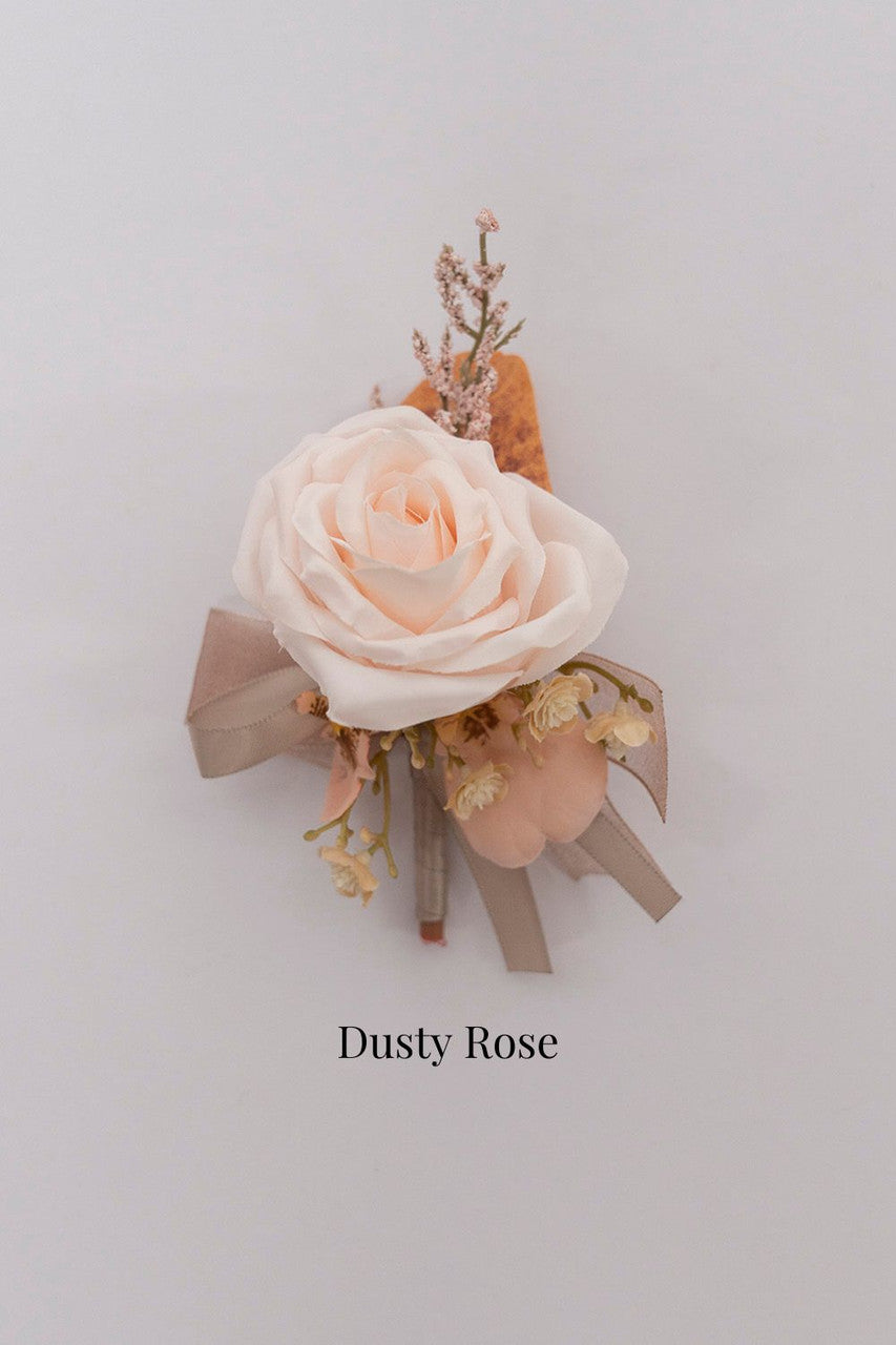 Groomsmen Boutonnieres