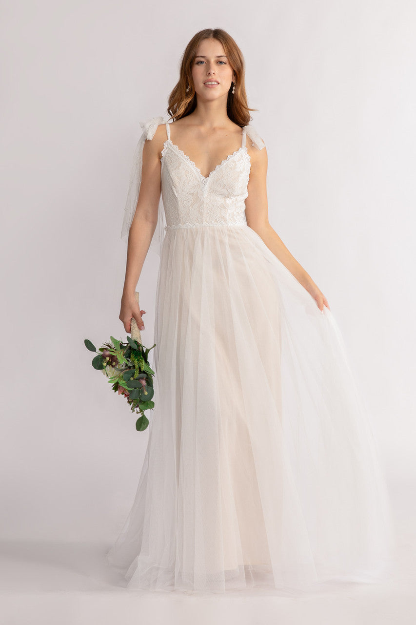 Anya Deep V Neck Sleeveless Lace Tulle Wedding Dress in Ivory