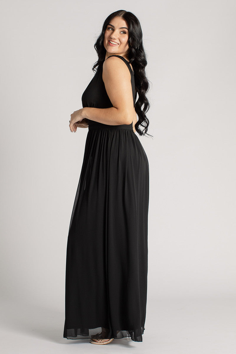 Claudia V Neck Bridesmaid Dress in Black