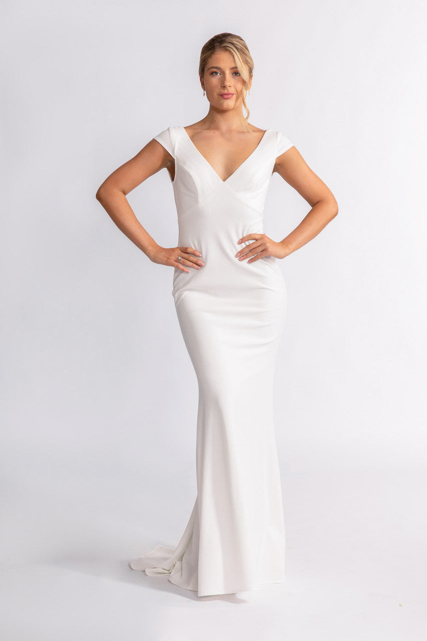 Daisy V Neck Mermaid Backless Lace Wedding Dress in Ivory