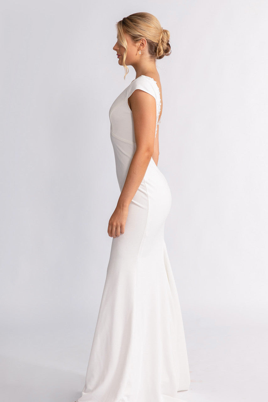 Daisy V Neck Mermaid Backless Lace Wedding Dress in Ivory