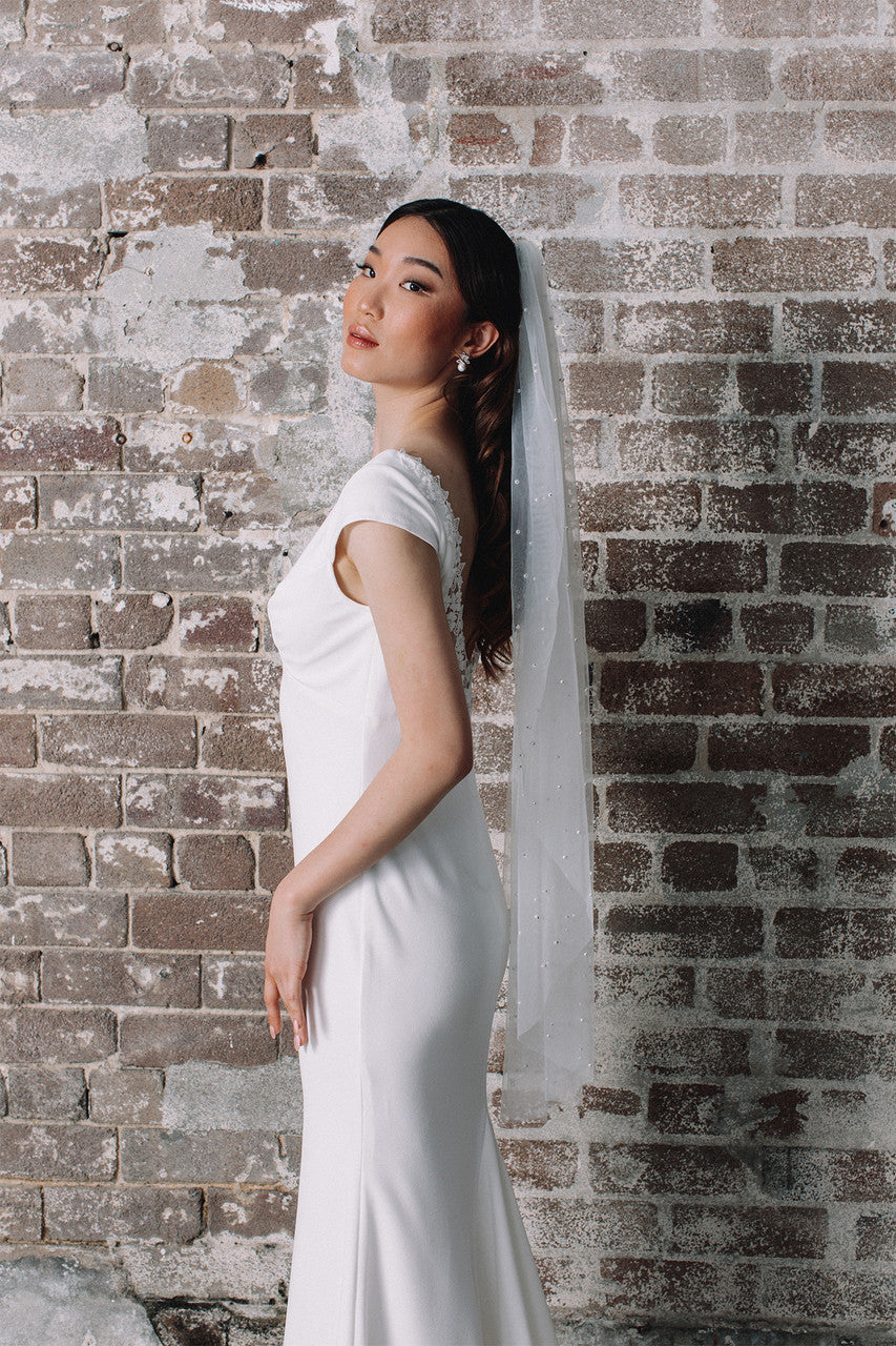 Ella Tulle & Pearl Wedding Veil - Short - Short - Ivory