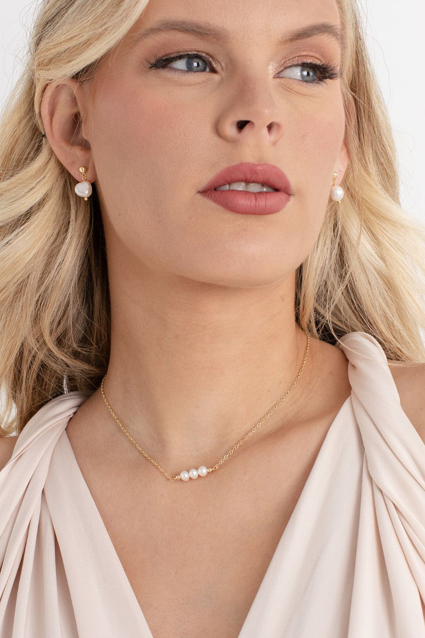 Ember Gold Pearl Necklace