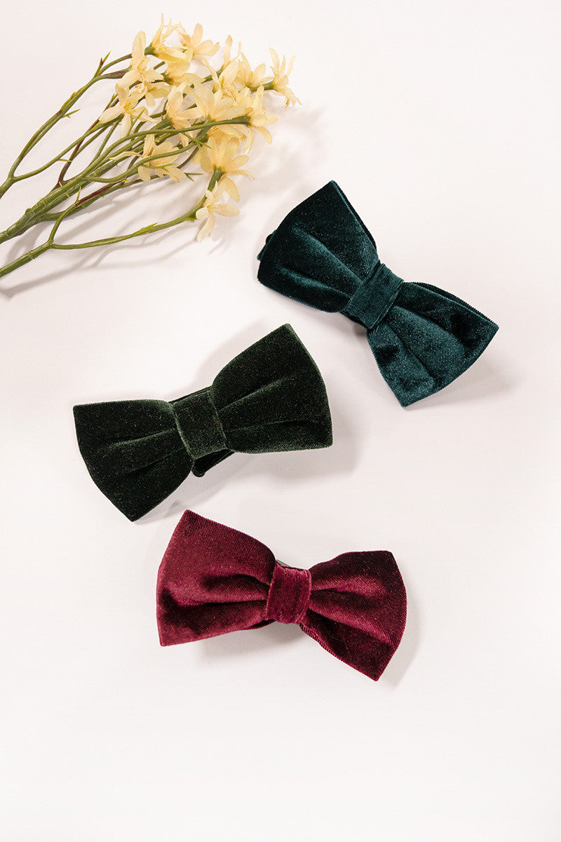 Velvet Groomsmen Bow Tie