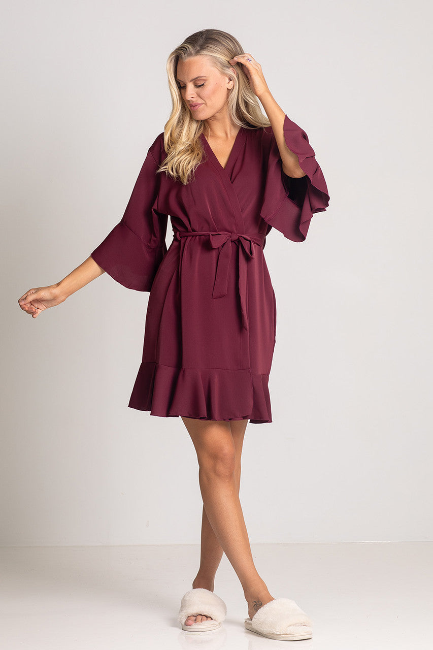 Jasmine Ruffle Bridesmaid Robe in Mulberry