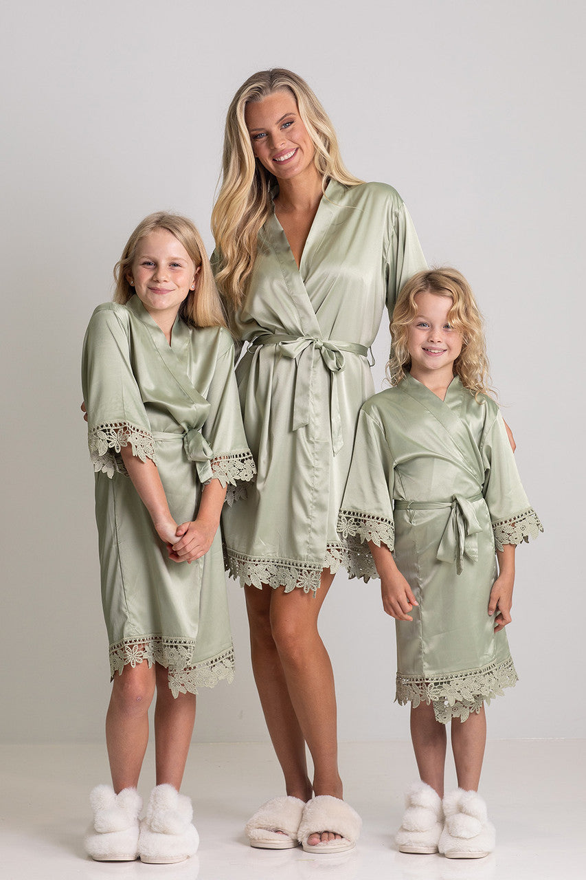 Lily Lace Bridesmaid Robe - Junior