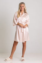 Luna Satin Bridesmaid Robe in Blush
