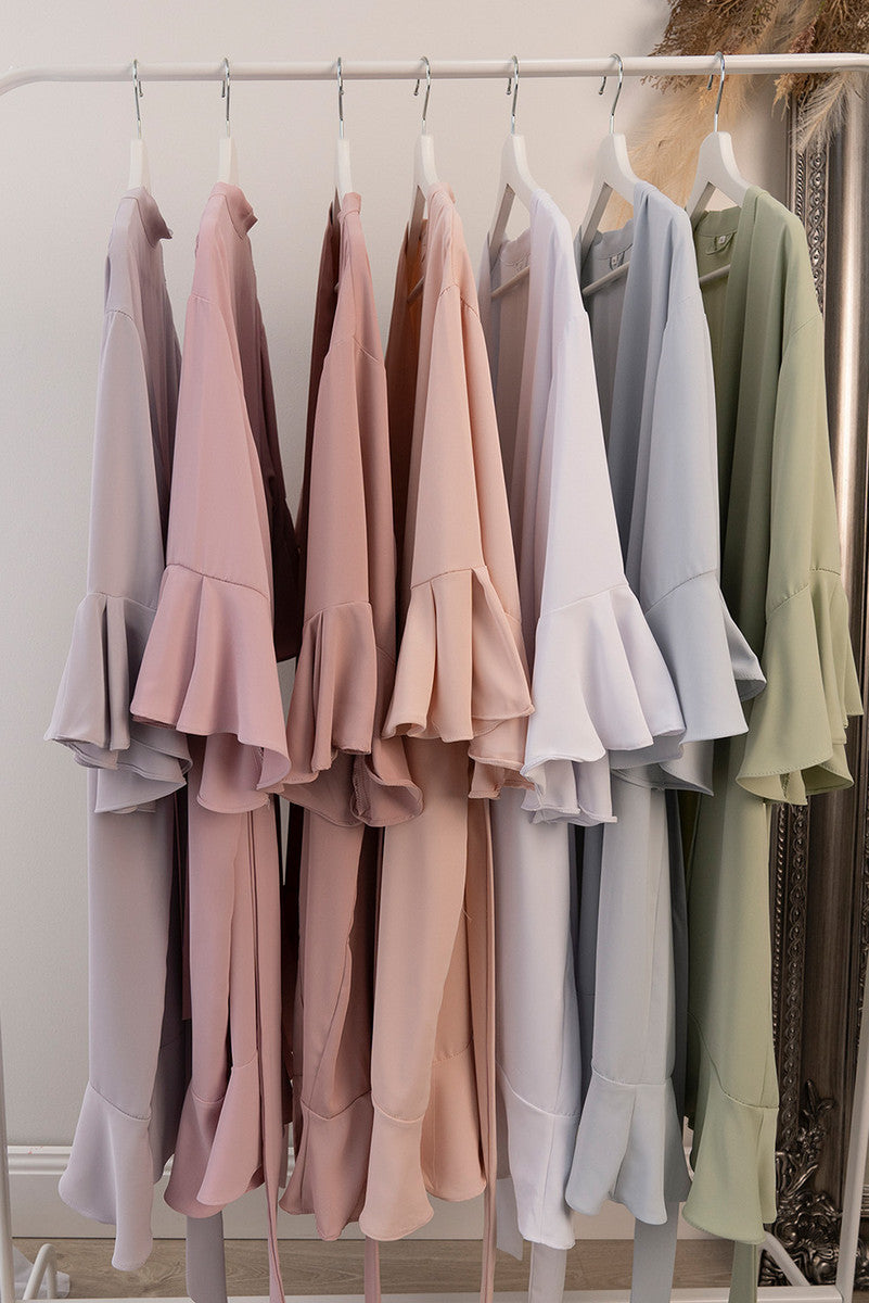 Jasmine Ruffle Bridesmaid Robe in Blush Pink