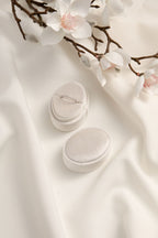 Oval Velvet Ring Box