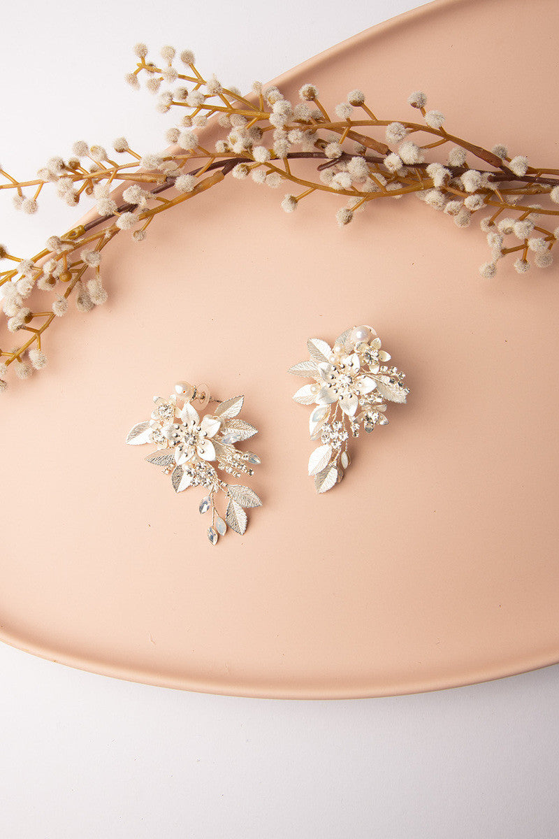 Ariyah Silver Bridal Earrings