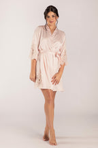 Dahlia Satin Lace Bridesmaid Robe in Light Pink