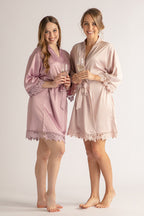 Lily Lace Bridesmaid Robe in Dusty Purple