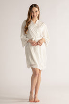 Lily Lace Bridesmaid Robe in Ivory