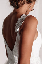 Millie Lace and Tulle Wedding Dress in Ivory